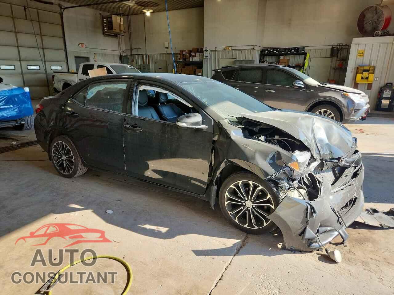 TOYOTA COROLLA 2015 - 2T1BURHE3FC387983