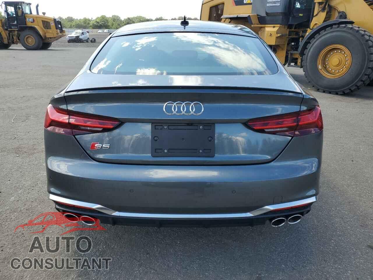 AUDI S5/RS5 2024 - WAUC4CF57RA047536