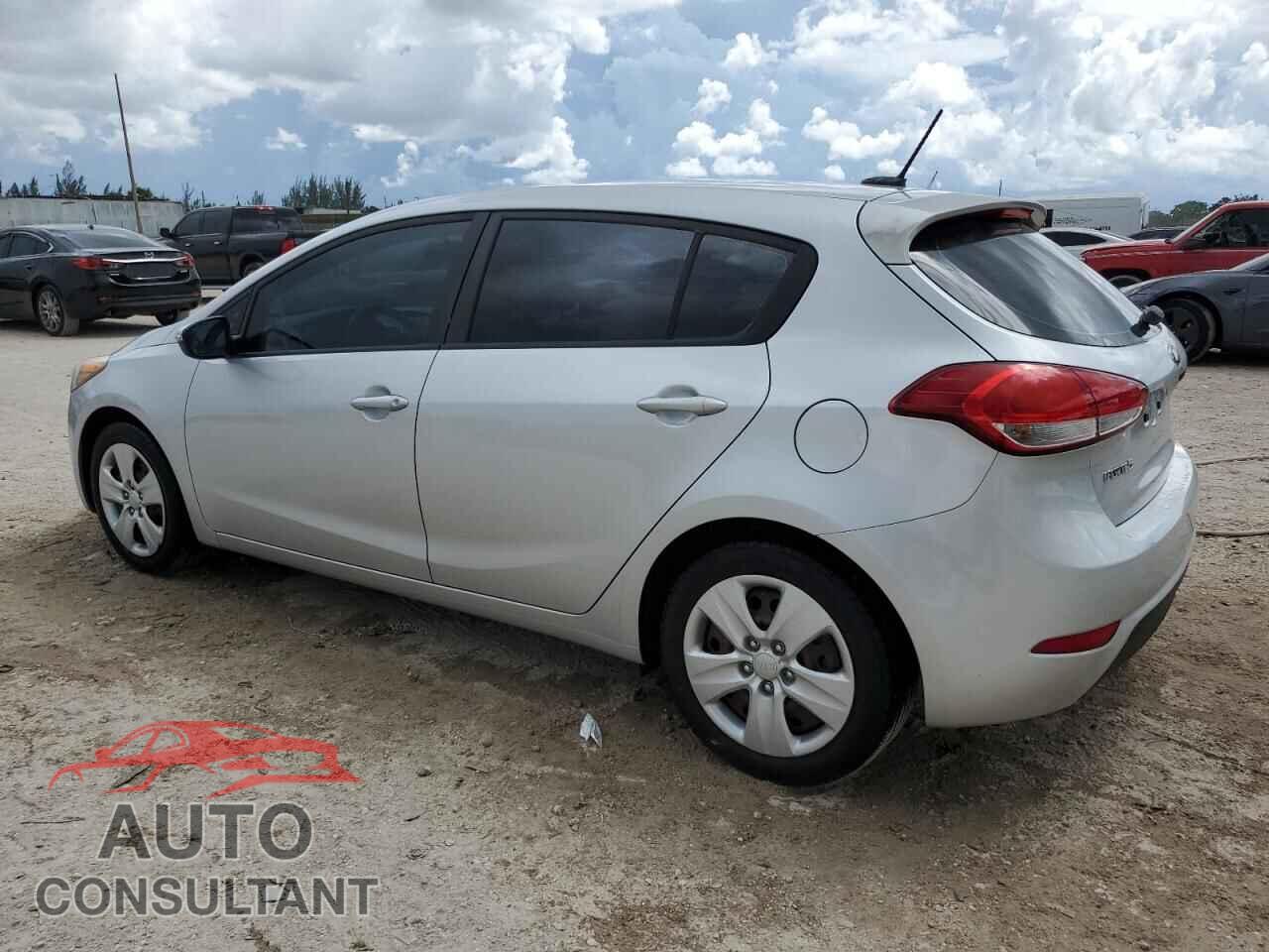 KIA FORTE 2016 - KNAFK5A86G5572495