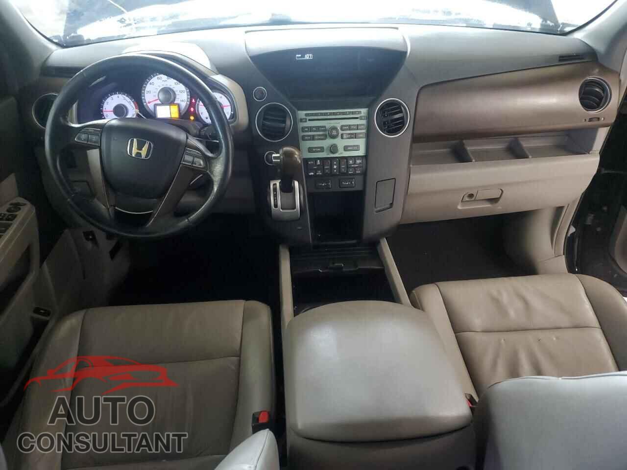 HONDA PILOT 2009 - 5FNYF48559B015892