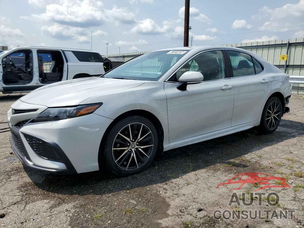 TOYOTA CAMRY 2022 - 4T1G11AK1NU036728