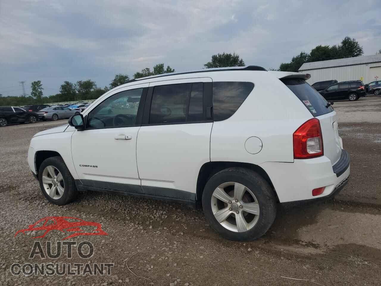 JEEP COMPASS 2011 - 1J4NT1FA5BD290521