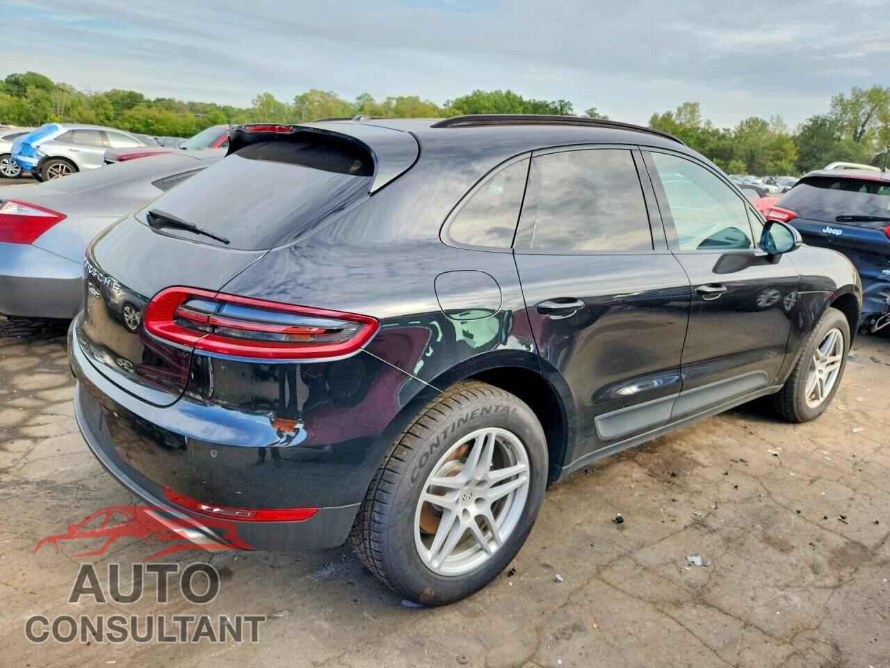 PORSCHE MACAN 2017 - WP1AA2A55HLB00708