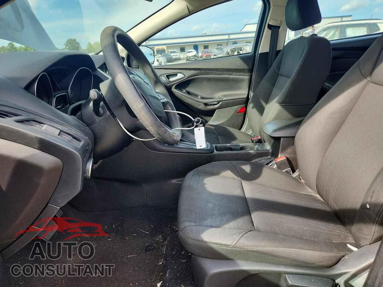 FORD FOCUS 2016 - 1FADP3F21GL367690