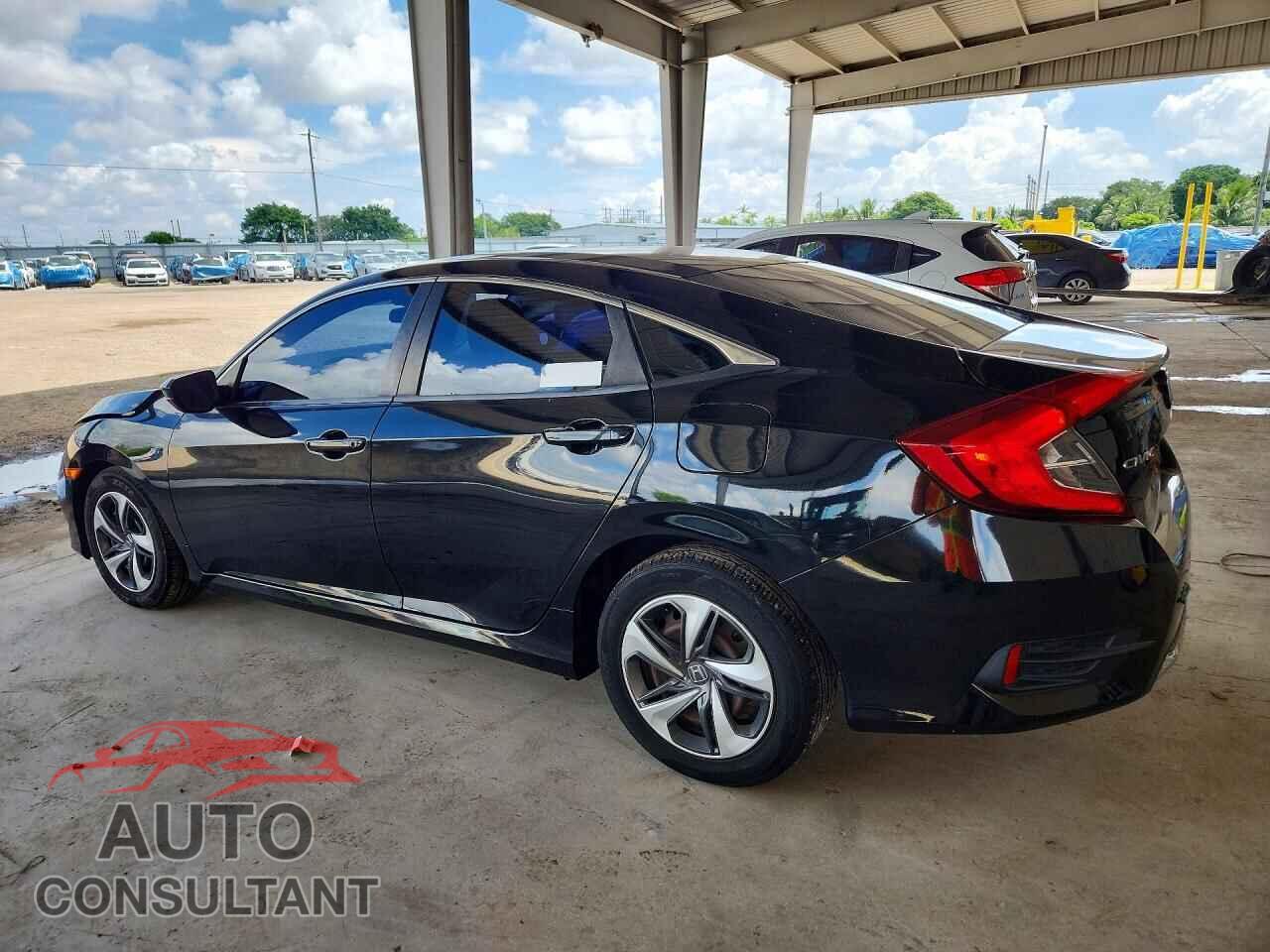 HONDA CIVIC 2019 - 2HGFC2F61KH585146