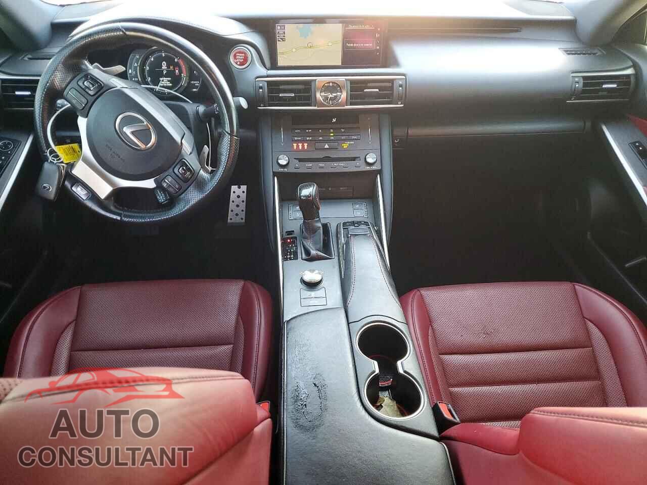 LEXUS IS 2019 - JTHBA1D21K5096426