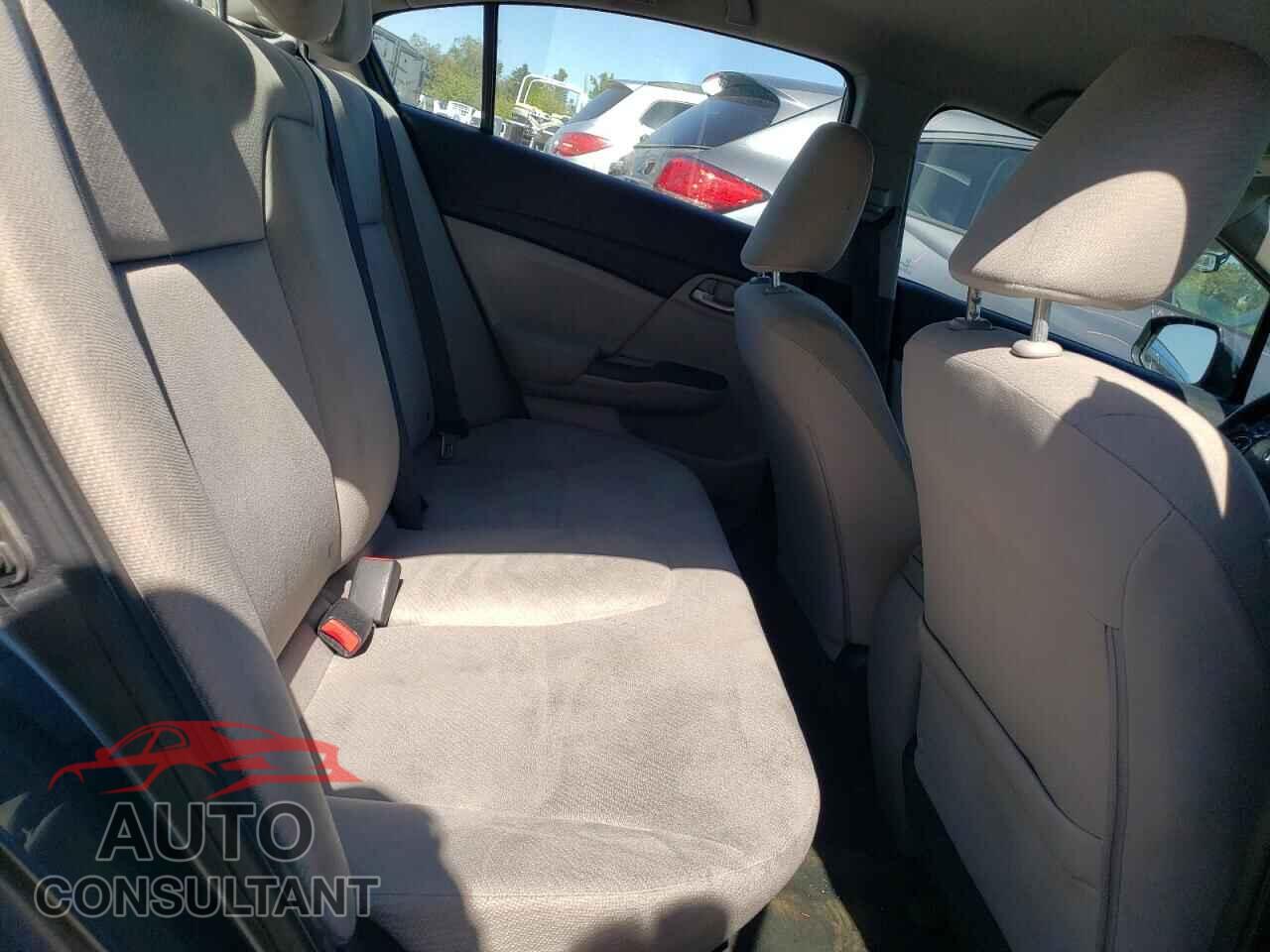 HONDA CIVIC 2013 - 19XFB2F58DE036230