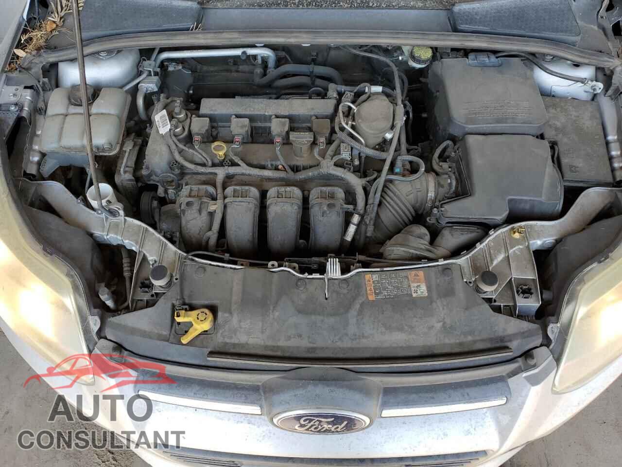 FORD FOCUS 2014 - 1FADP3F26EL373725