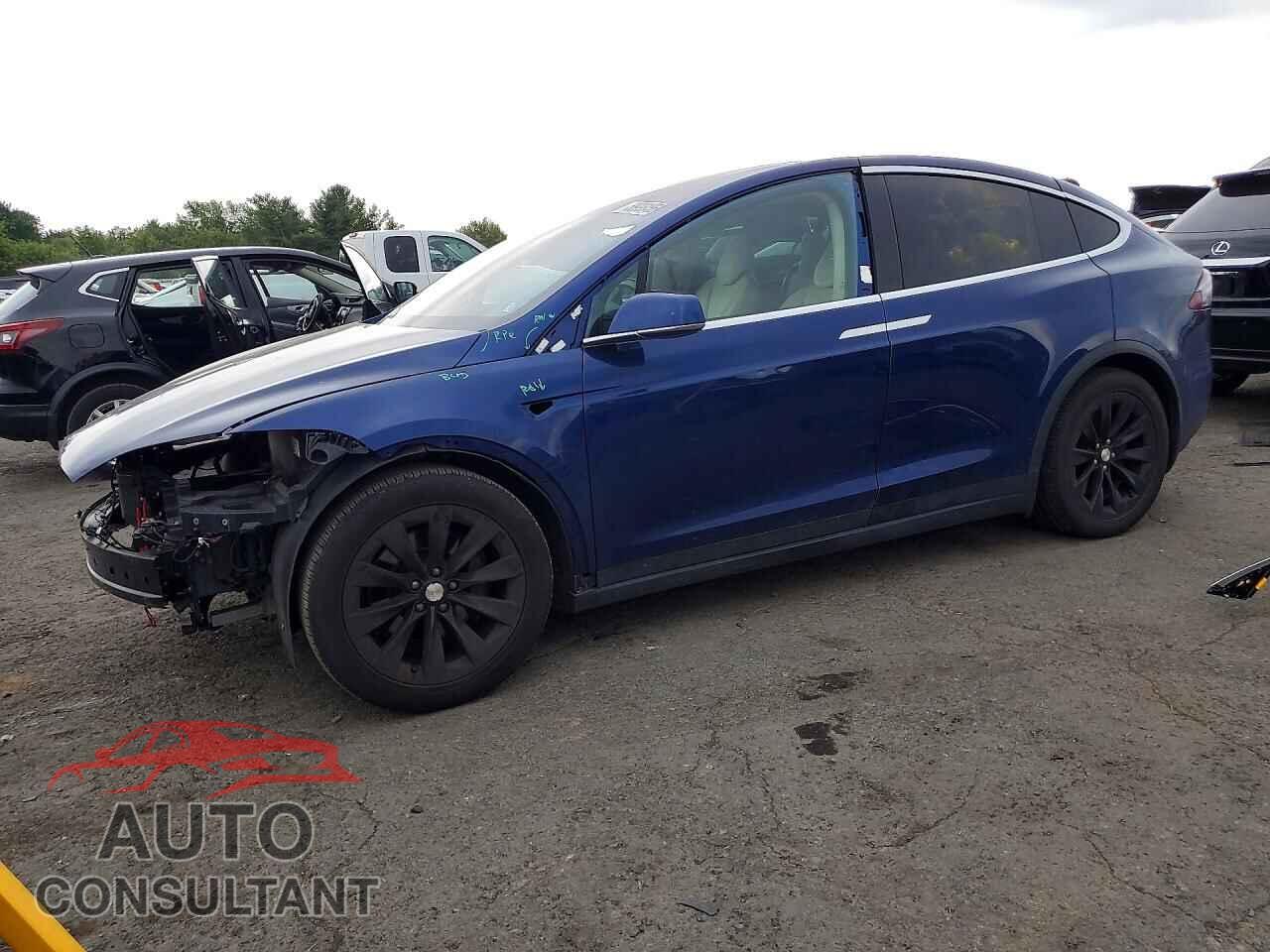 TESLA MODEL X 2019 - 5YJXCAE27KF153453