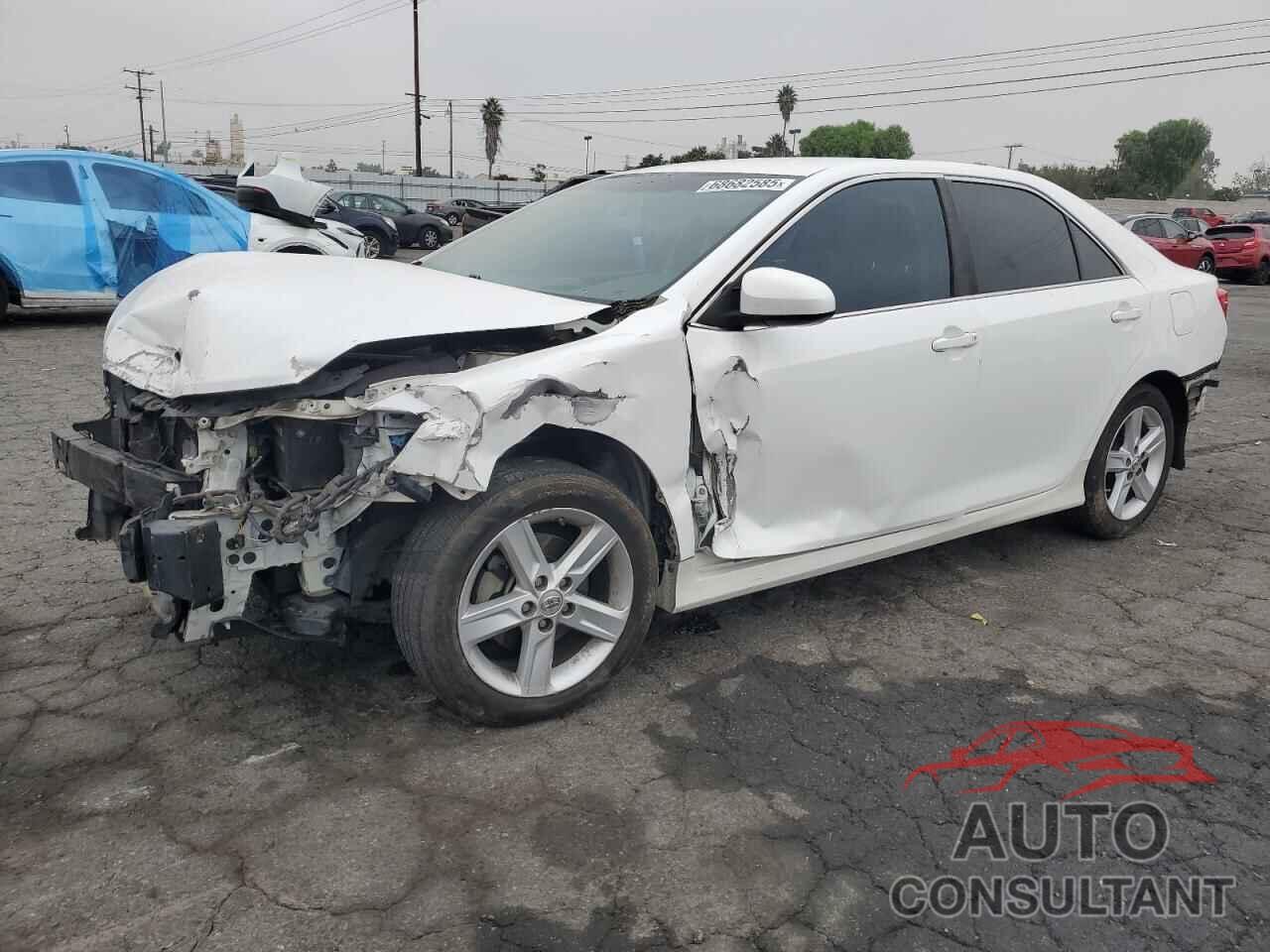 TOYOTA CAMRY 2014 - 4T1BF1FK4EU867645