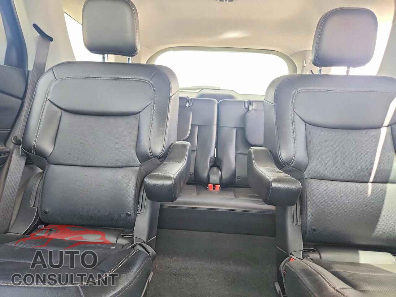 FORD EXPLORER 2023 - 1FMSK7FH6PGB20276