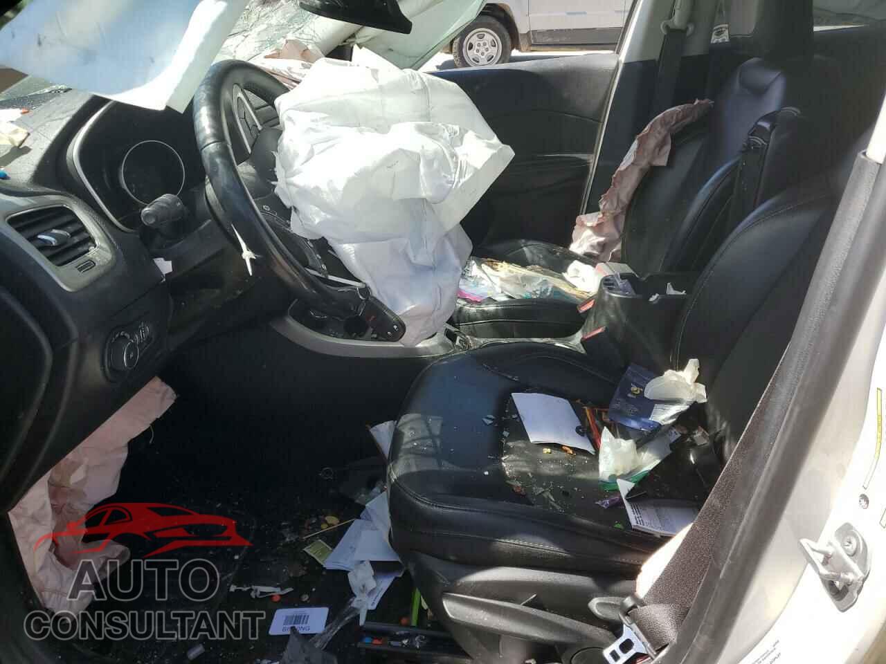JEEP COMPASS 2017 - 3C4NJDBB2HT680877