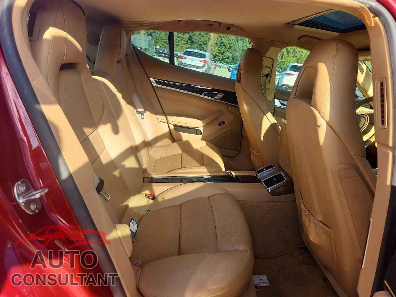 PORSCHE PANAMERA 2011 - WP0AA2A75BL010047