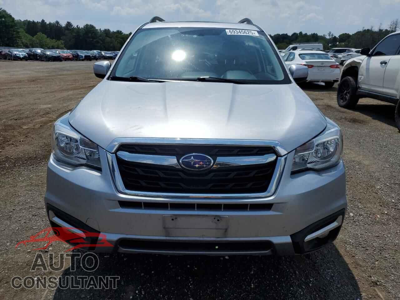 SUBARU FORESTER 2017 - JF2SJAJC8HH483580
