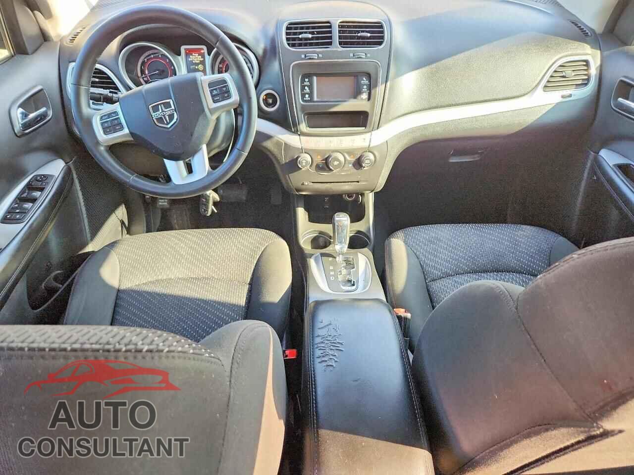 DODGE JOURNEY 2018 - 3C4PDCAB7JT535013