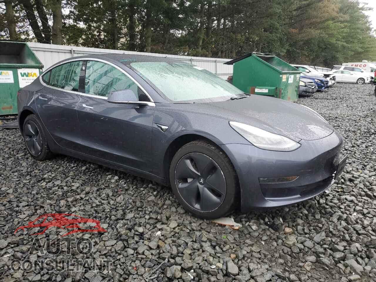 TESLA MODEL 3 2019 - 5YJ3E1EB3KF452267