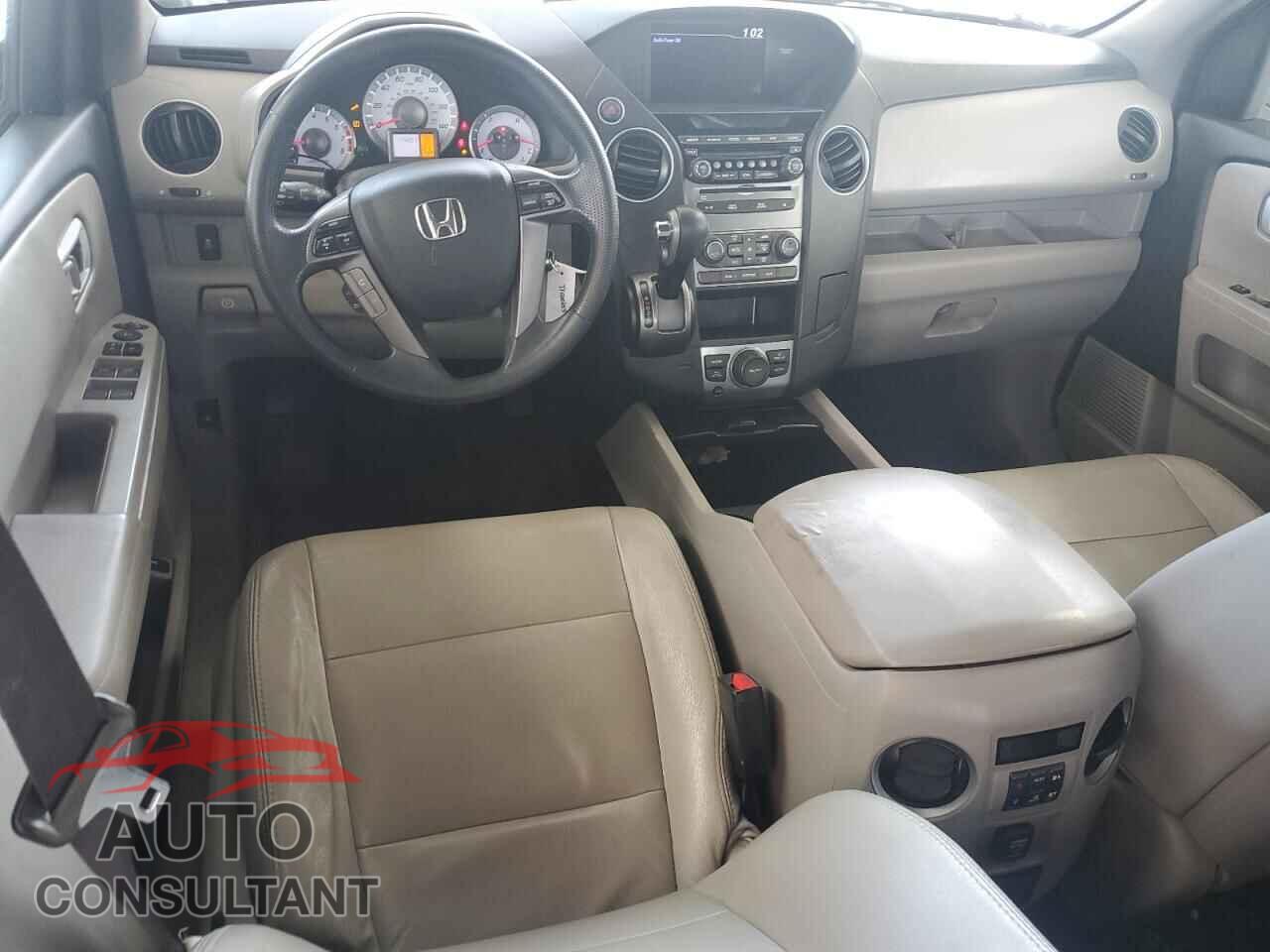 HONDA PILOT 2015 - 5FNYF3H34FB030498