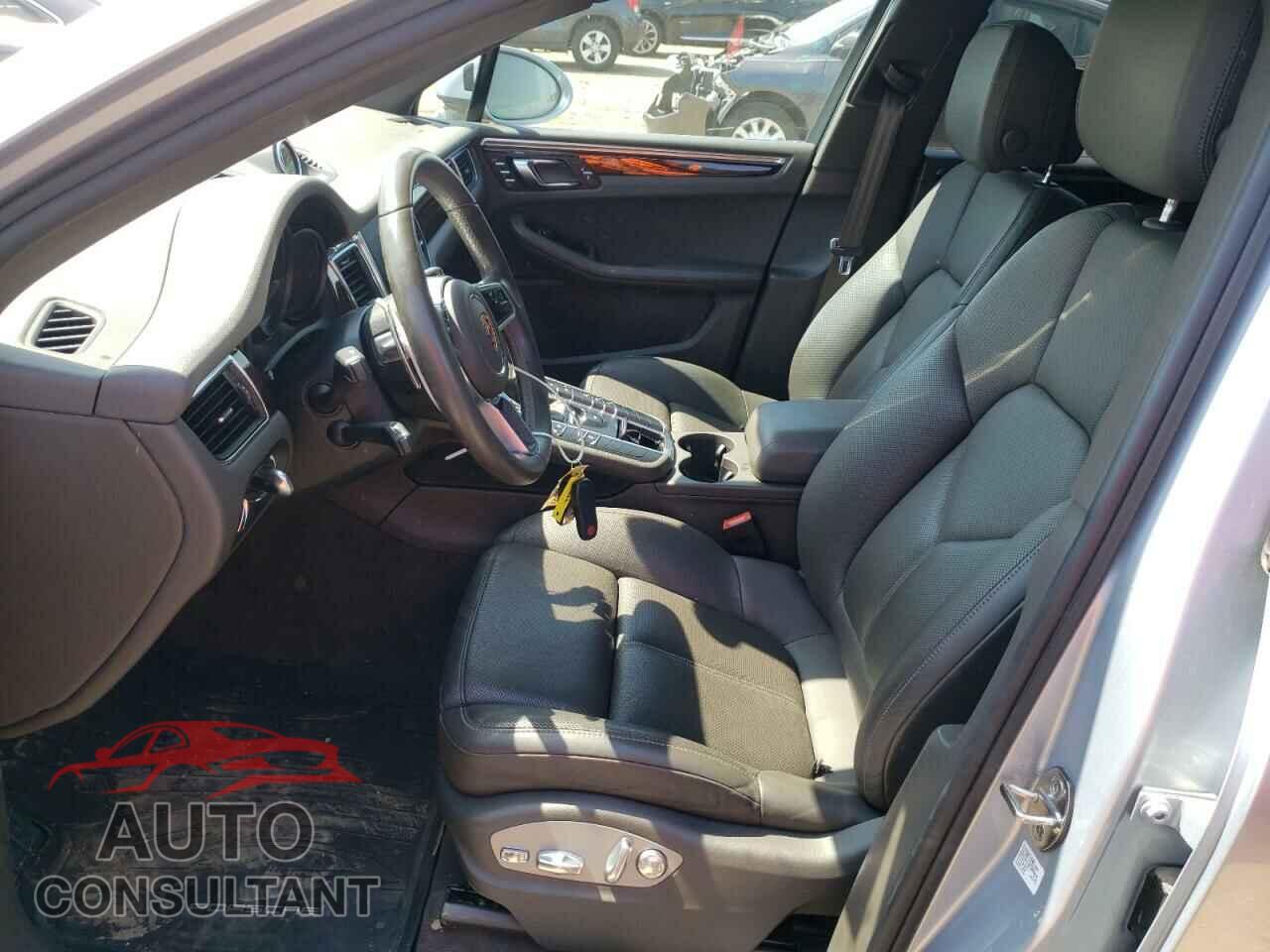 PORSCHE MACAN 2017 - WP1AB2A52HLB19004