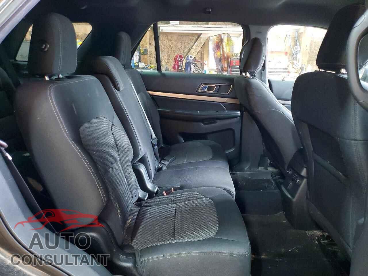 FORD EXPLORER 2018 - 1FM5K7D89JGB22305