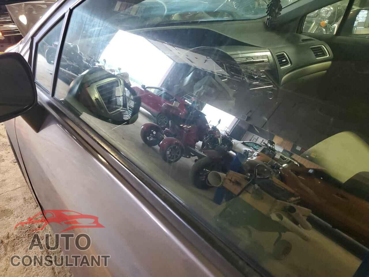 HONDA CIVIC 2013 - 19XFB2F52DE098819