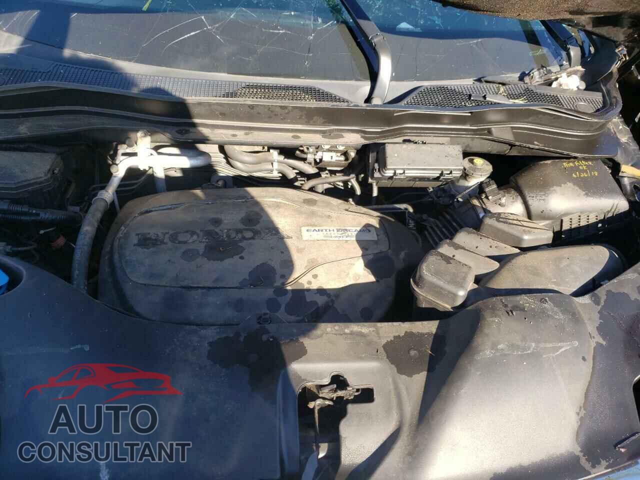 HONDA PILOT 2016 - 5FNYF6H5XGB016822