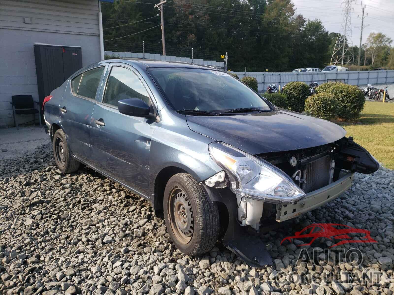 NISSAN VERSA 2017 - 3N1CN7AP2HL869204