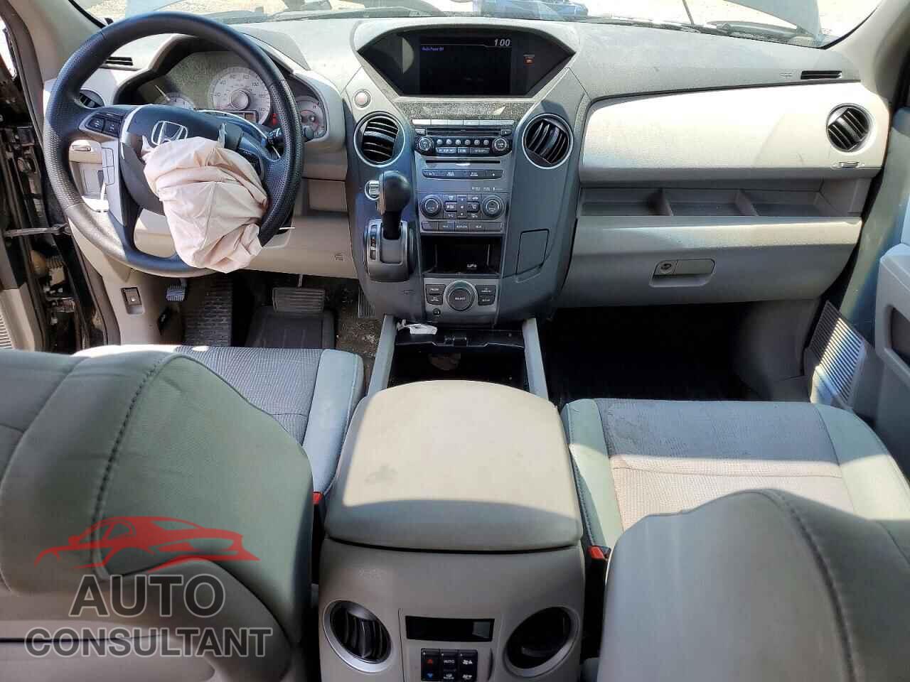 HONDA PILOT 2015 - 5FNYF4H32FB064803