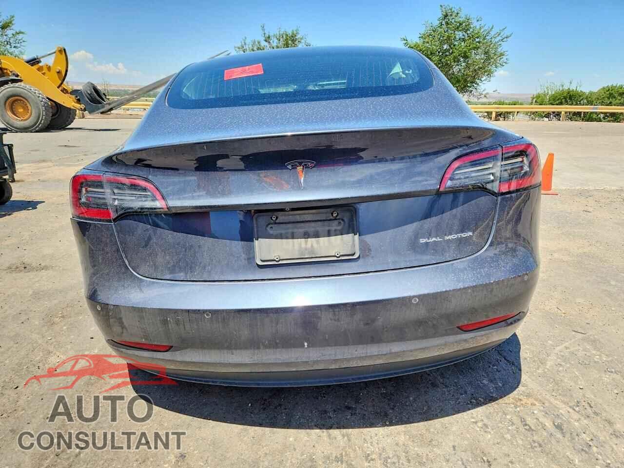 TESLA MODEL 3 2020 - 5YJ3E1EB2LF620238