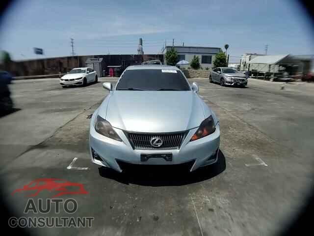 LEXUS IS 2011 - JTHBF5C27B5147826