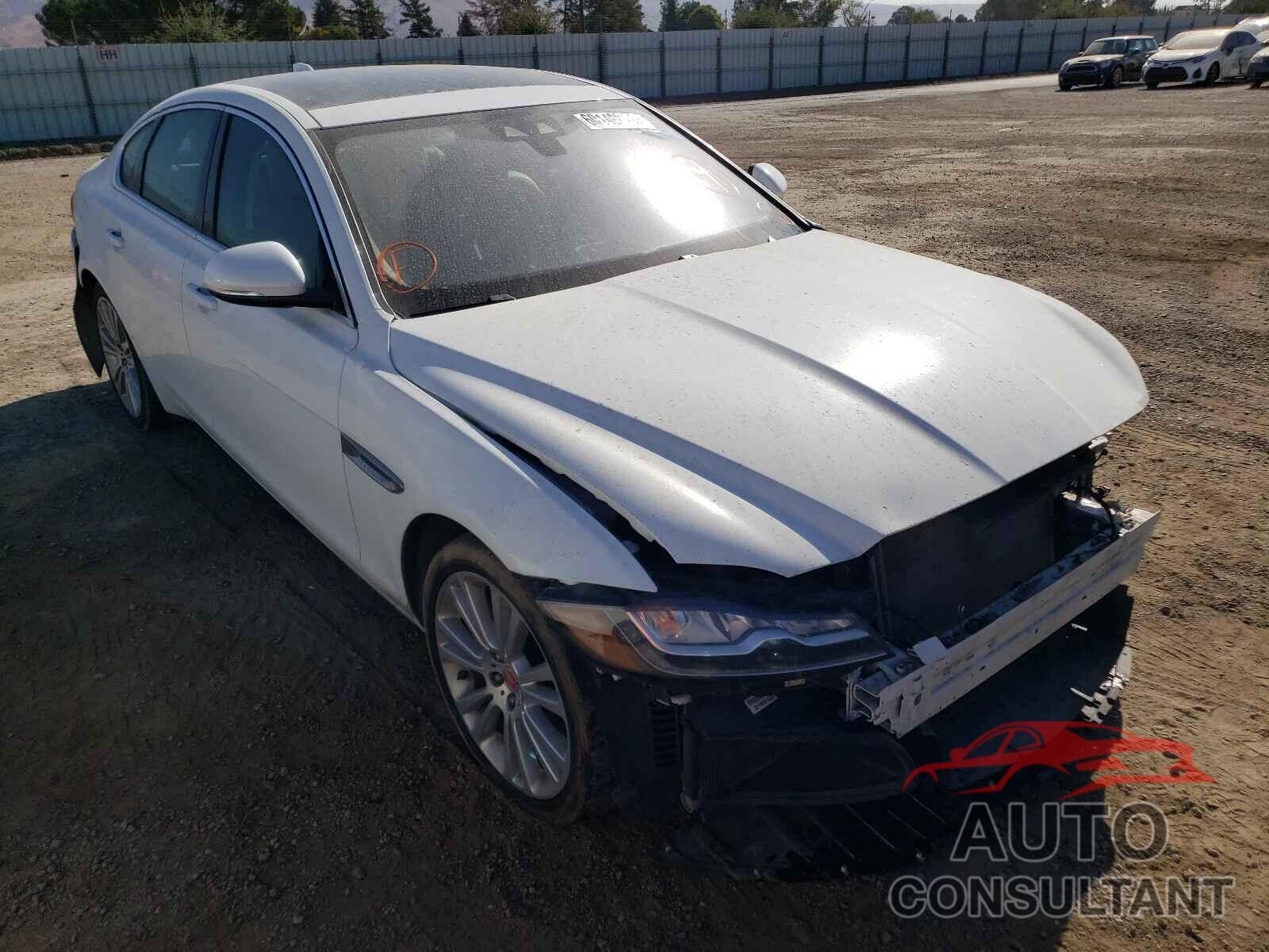 JAGUAR XF 2018 - SAJBE4FXXJCY57109