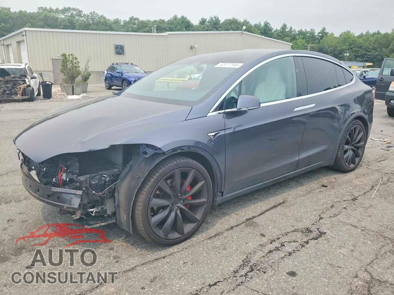 TESLA MODEL X 2019 - 5YJXCBE40KF185586