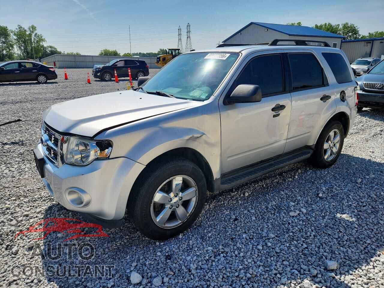 FORD ESCAPE 2012 - 1FMCU9DG2CKA88941