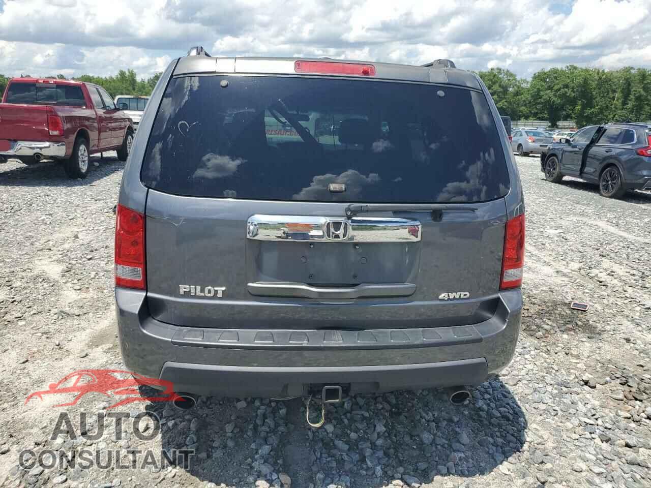 HONDA PILOT 2011 - 5FNYF4H46BB013436