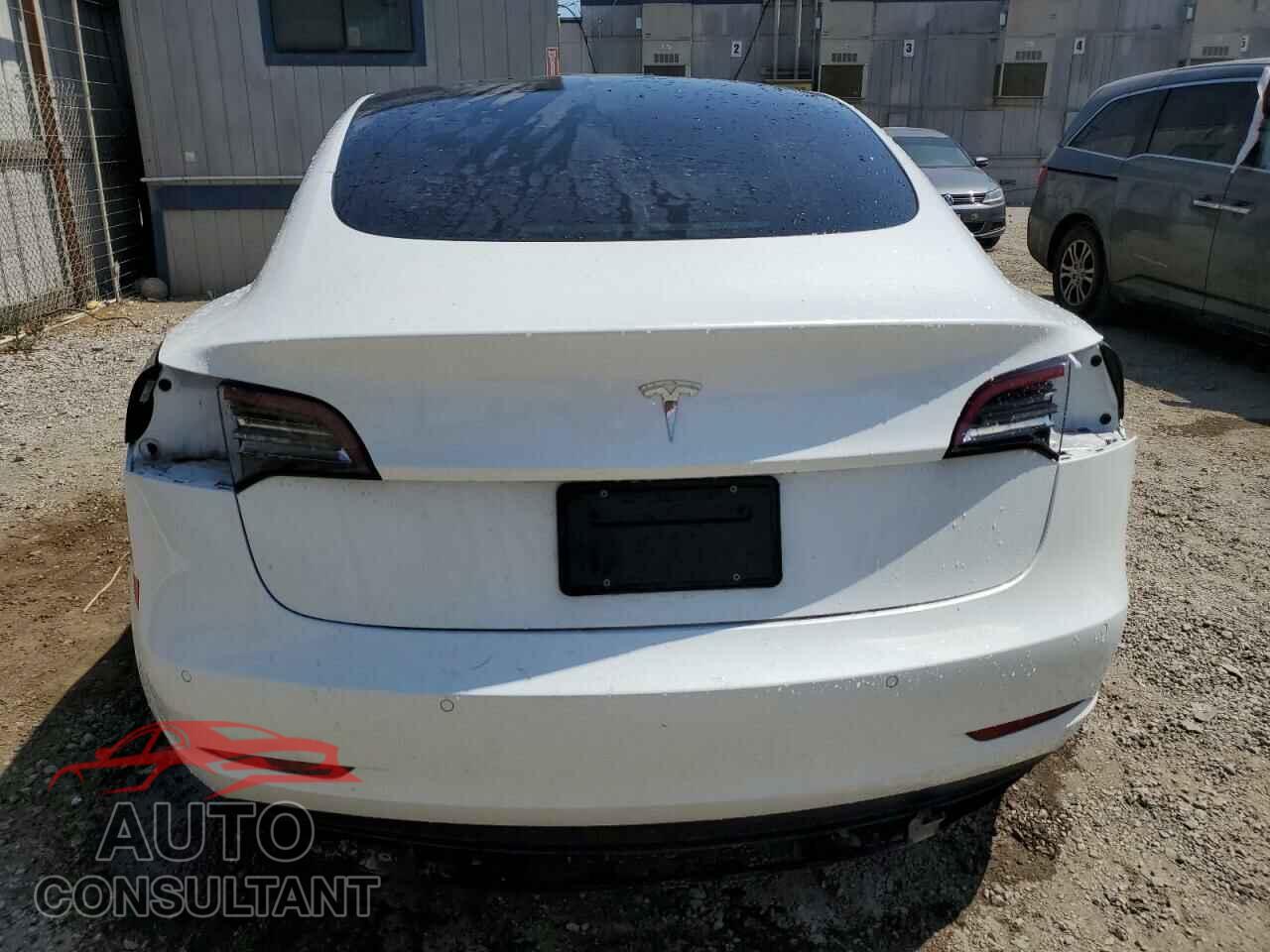 TESLA MODEL 3 2021 - 5YJ3E1EA3MF020692
