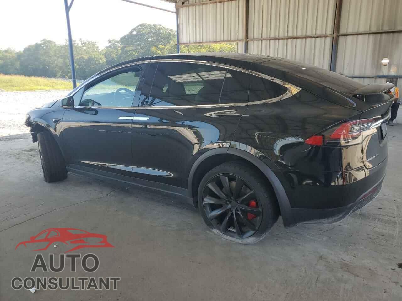 TESLA MODEL X 2017 - 5YJXCDE23HF065381