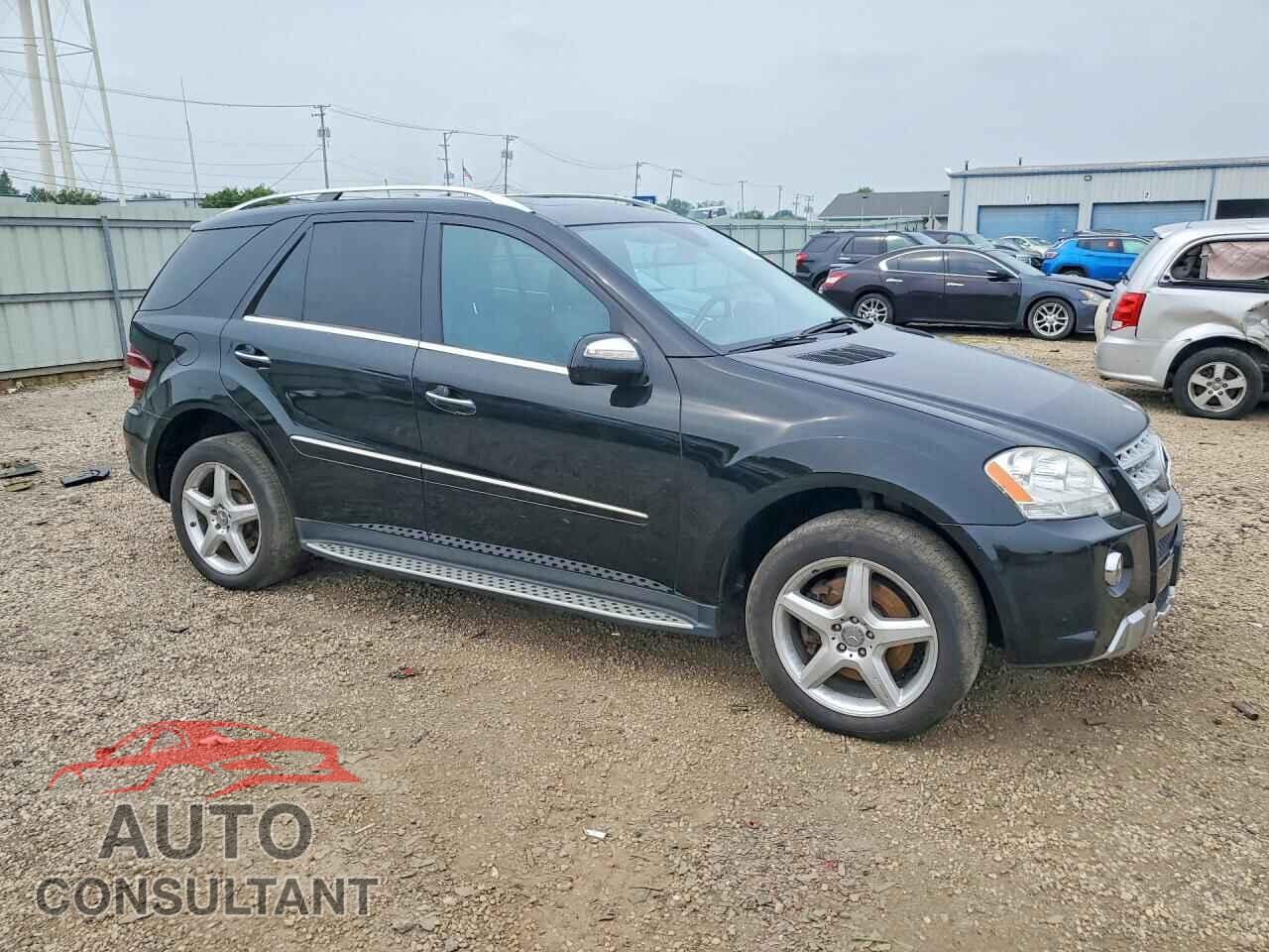MERCEDES-BENZ M-CLASS 2009 - 4JGBB72E99A477162
