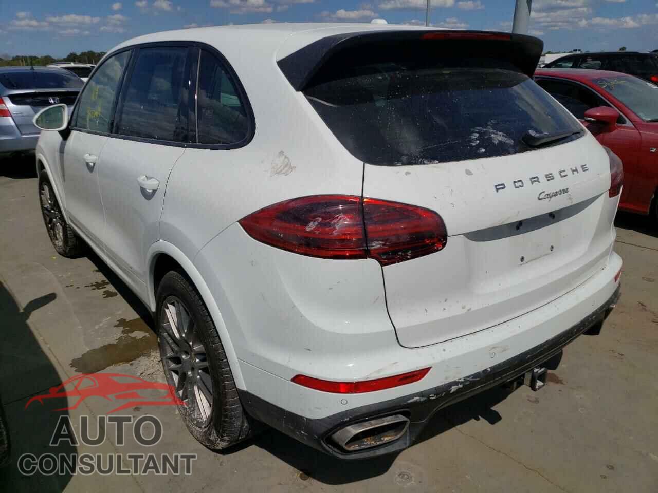 PORSCHE CAYENNE 2017 - WP1AA2A21HKA87421