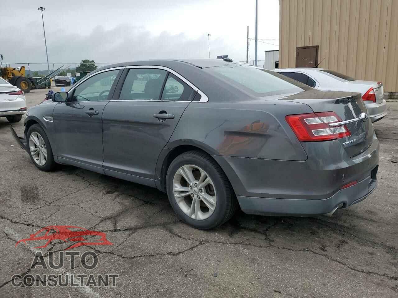 FORD TAURUS 2015 - 1FAHP2E82FG117917