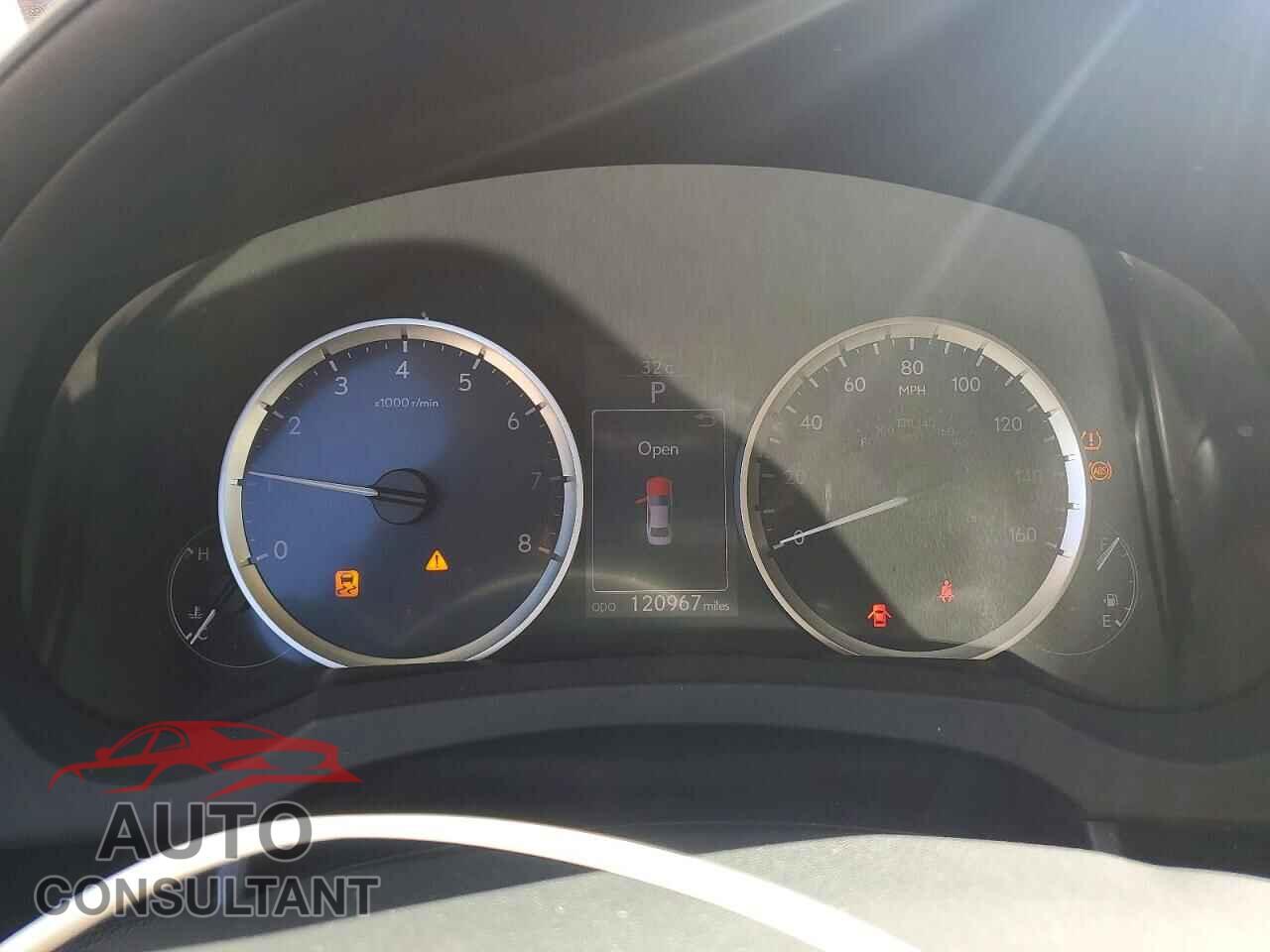 LEXUS IS 2015 - JTHCF1D28F5026093