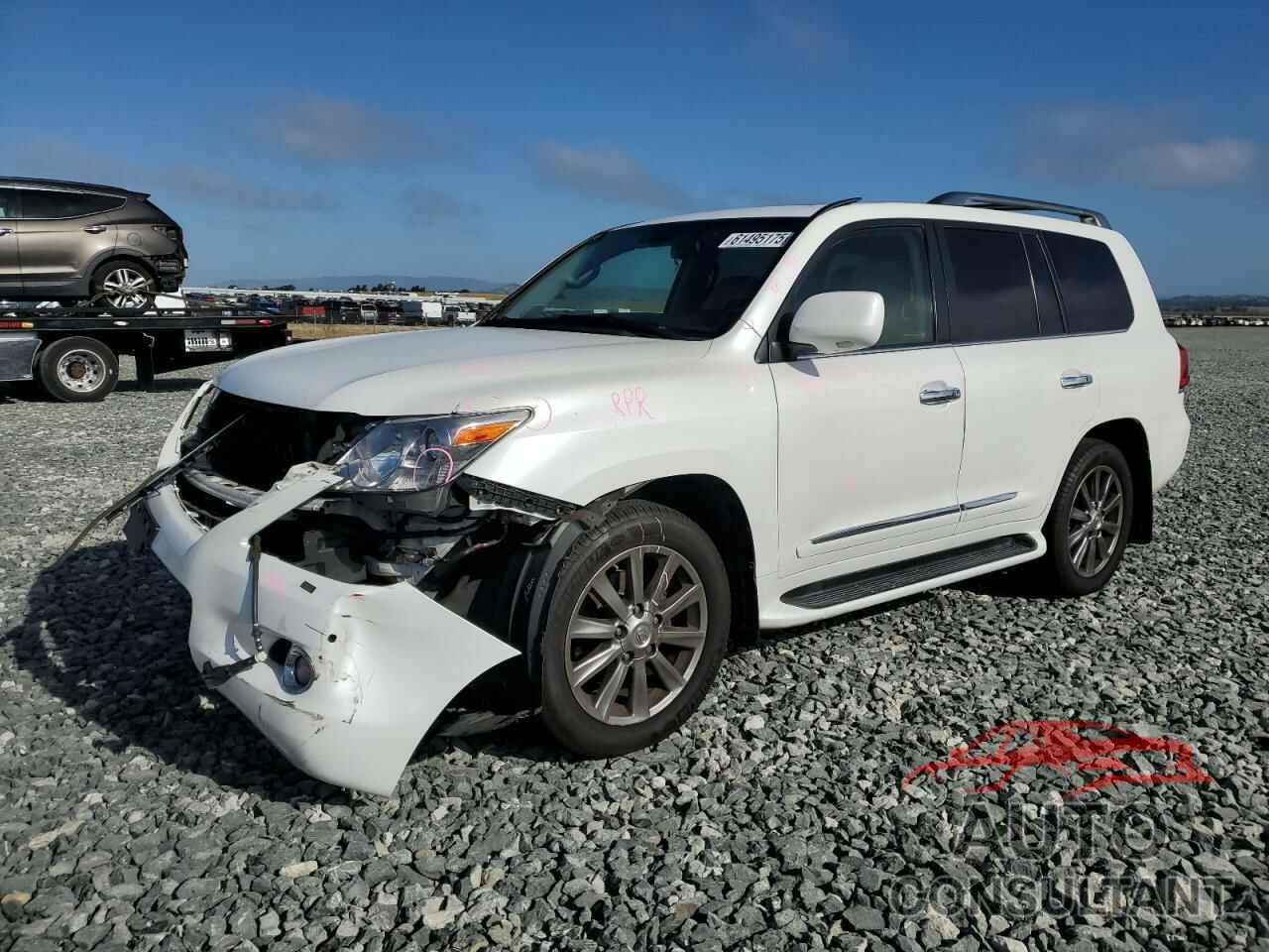 LEXUS LX570 2011 - JTJHY7AX4B4068326