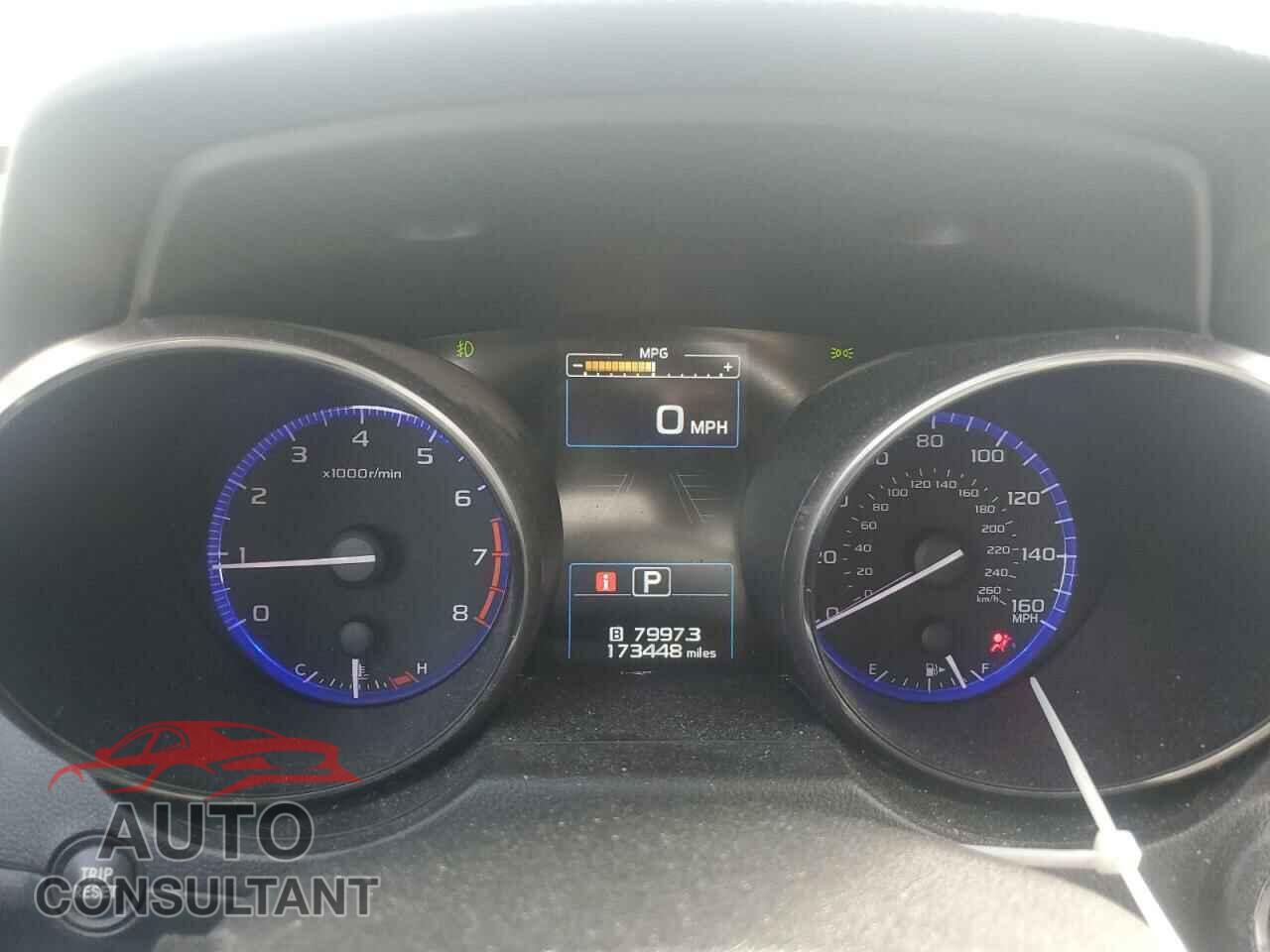 SUBARU OUTBACK 2017 - 4S4BSENC2H3225920