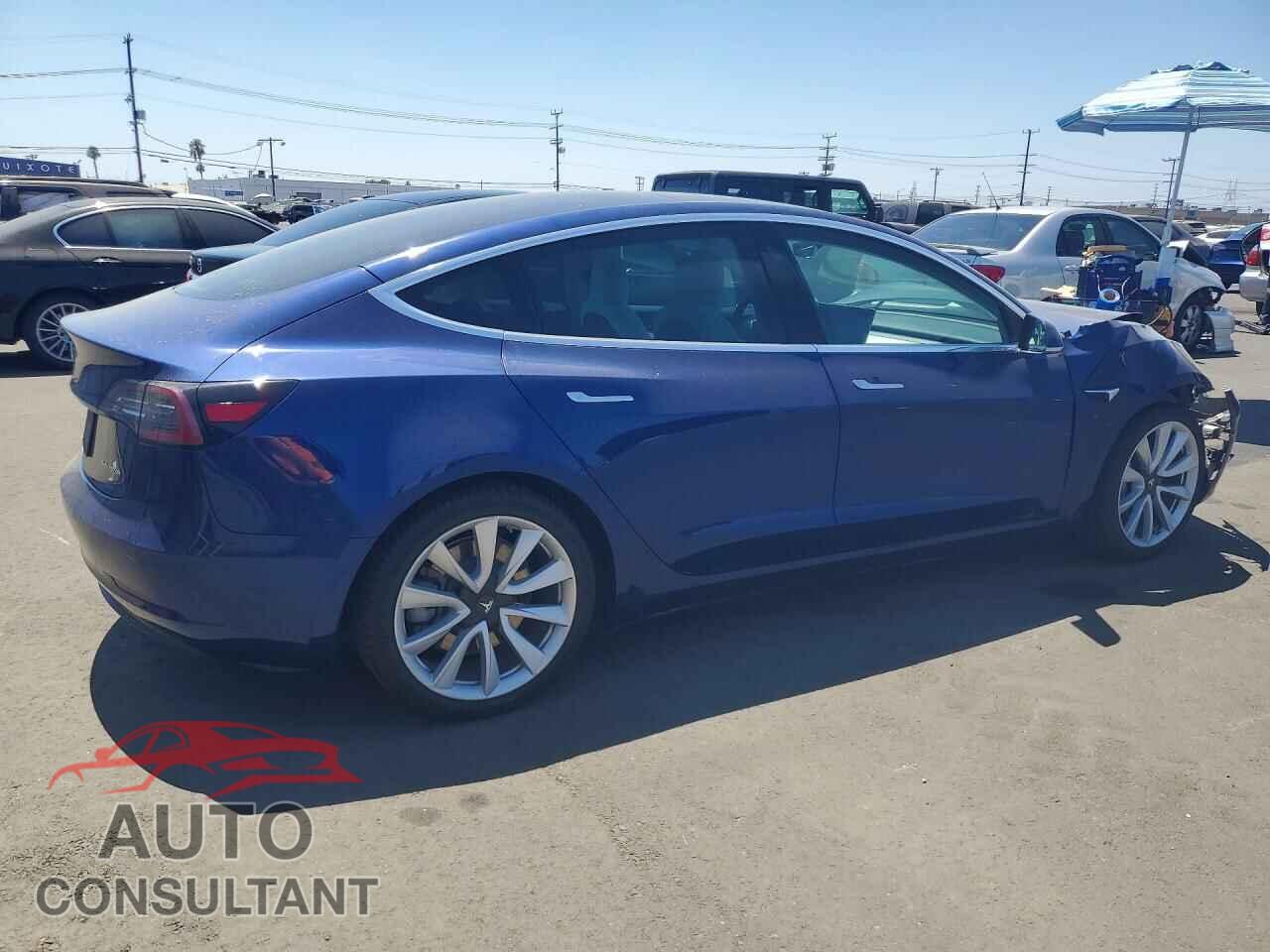 TESLA MODEL 3 2019 - 5YJ3E1EB0KF421817
