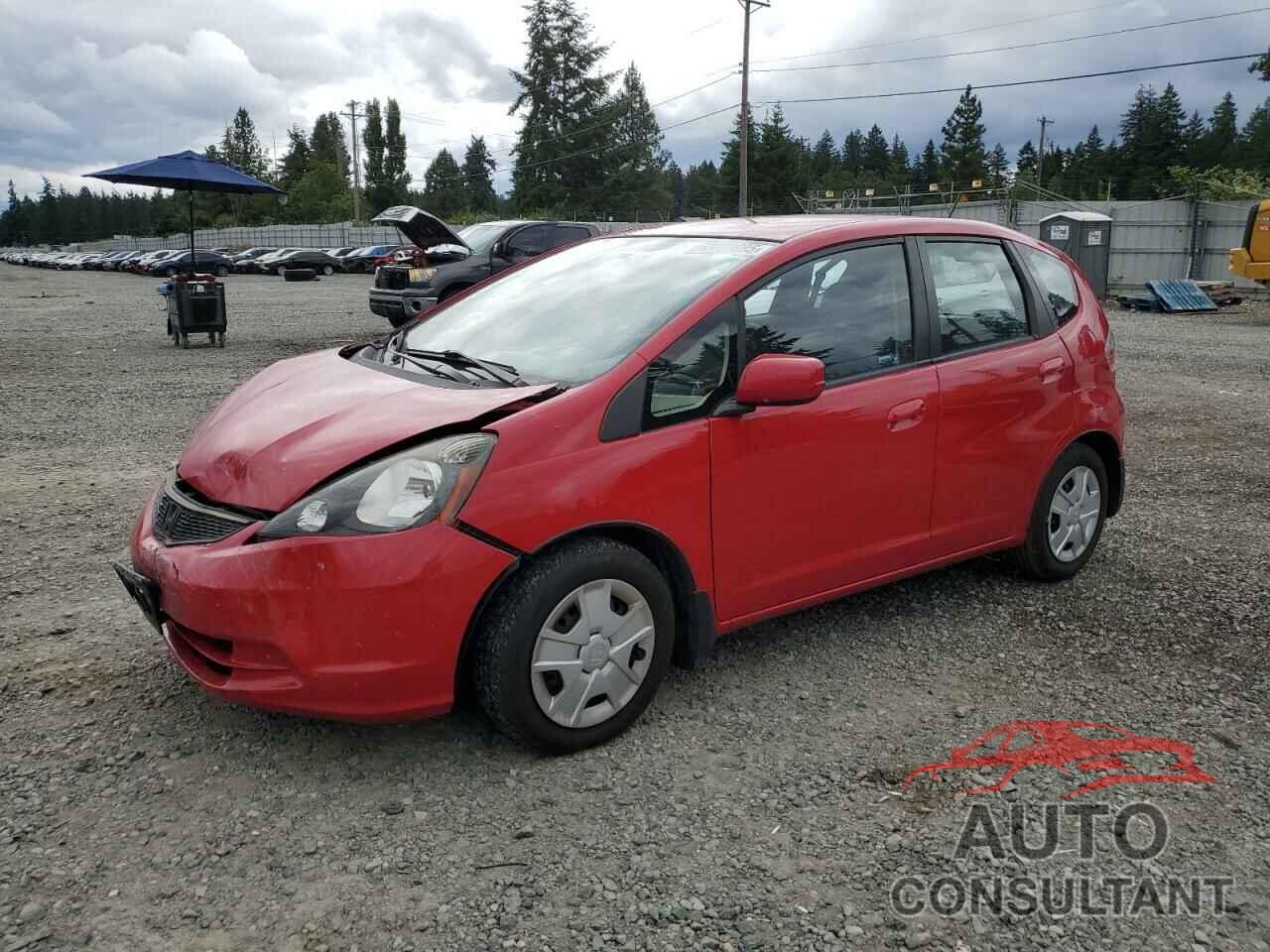 HONDA FIT 2013 - JHMGE8H32DC061351