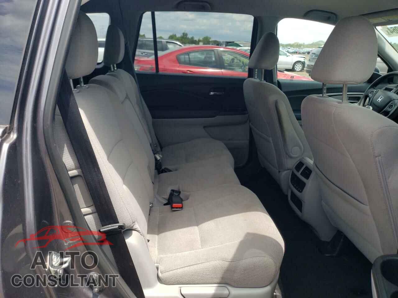 HONDA PILOT 2017 - 5FNYF6H39HB063498