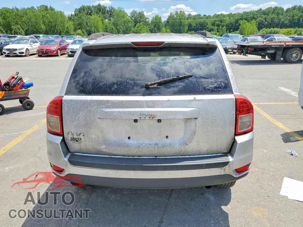 JEEP COMPASS 2011 - 1J4NF1FB8BD219037