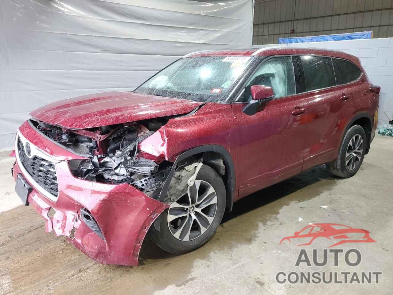 TOYOTA HIGHLANDER 2022 - 5TDGZRBHXNS582351