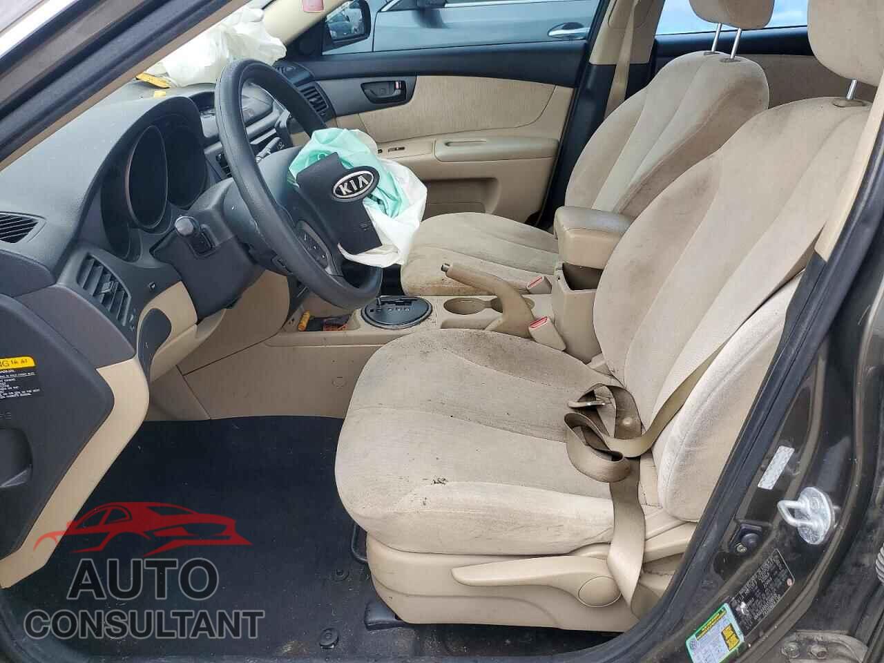 KIA OPTIMA 2010 - KNAGG4A8XA5398518