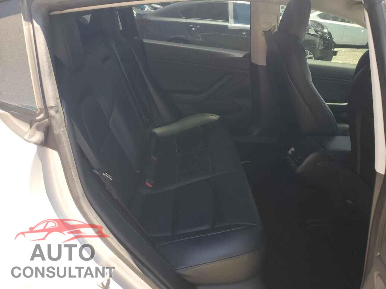 TESLA MODEL 3 2018 - 5YJ3E1EA2JF042615