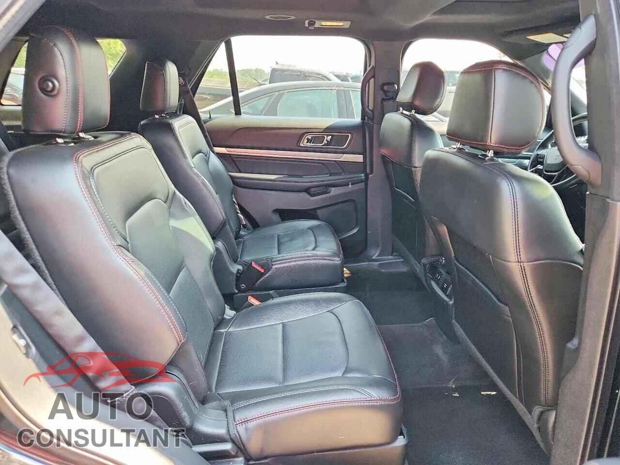 FORD EXPLORER 2017 - 1FM5K8GT7HGC51028