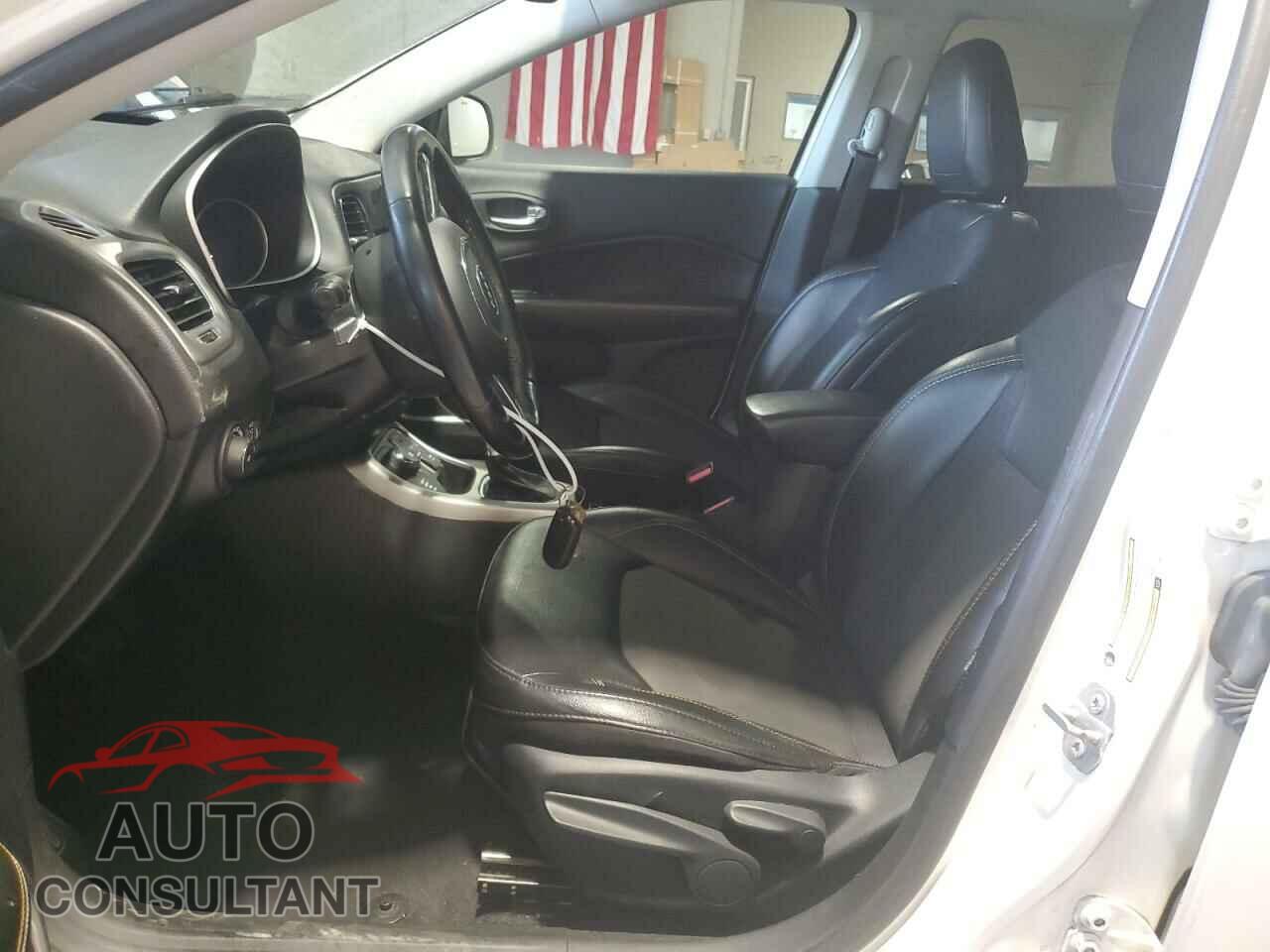 JEEP COMPASS 2020 - 3C4NJDBB6LT138724